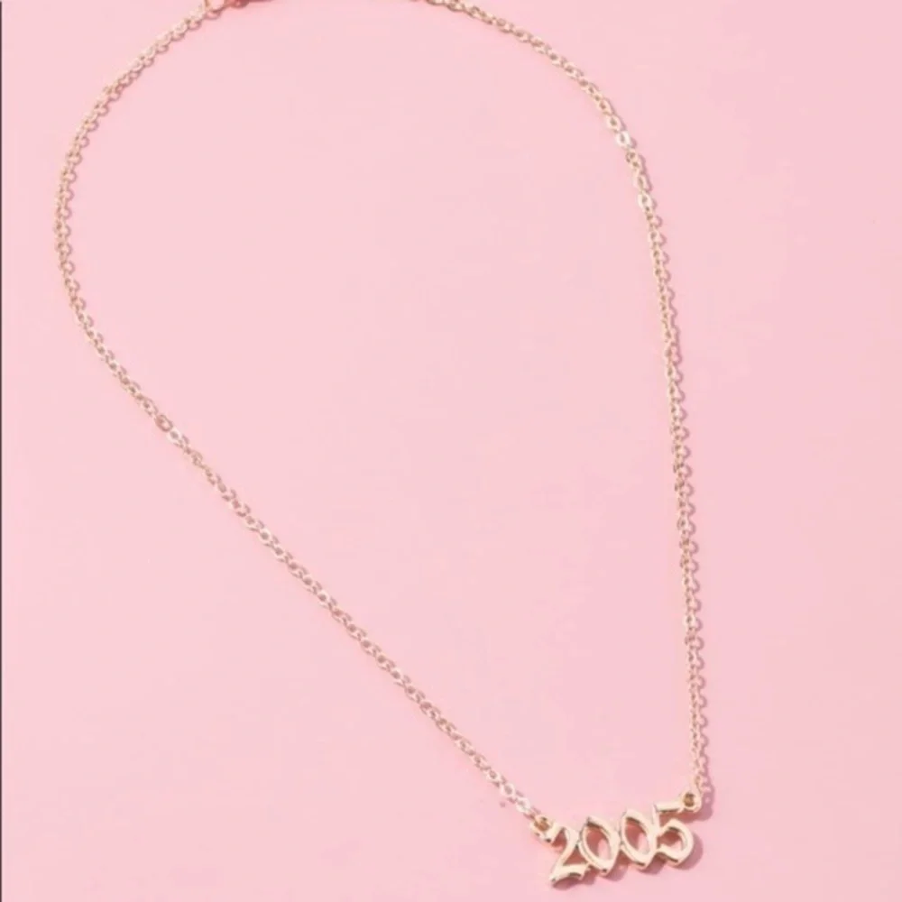 3/$30 💛 Established 2005 Necklace